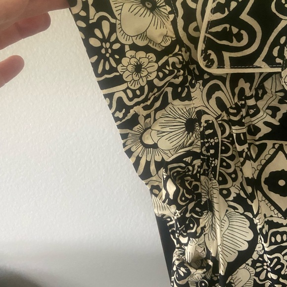 Black & Cream Floral Paisley Button-Up Dress - Picture 3 of 9